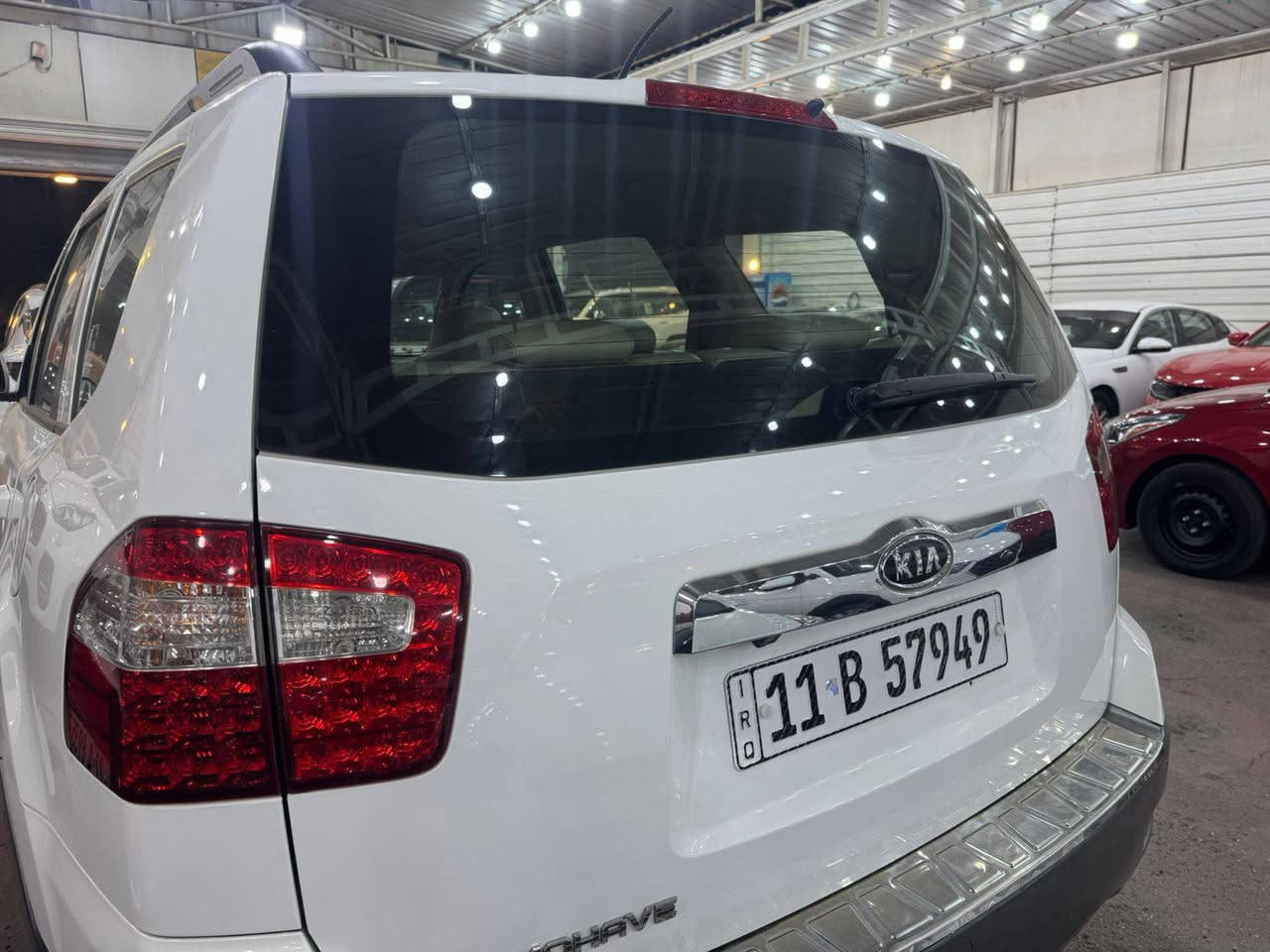 السلام عليكم للبيع فقط كياه مهافي 2013 بغداد رقم دولي فول مواصفات كفاله عامه والسونار بالمنشور بسمي للستفسار ***********.    السعر 173وبيها مجال العنوان بغداد الشعب
