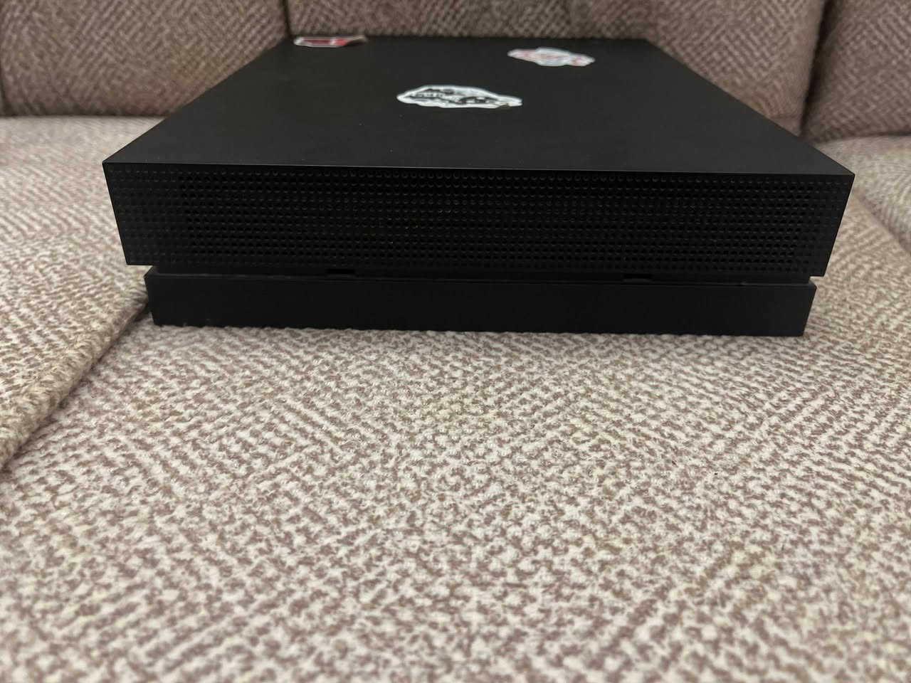 السلام عليكم
Xbox one x للبيع 

ما داخل تصليح أبد 🔥

النظافة فول ومثل ما تشوف 🔥

تفحصه گدامك وتجرب ❤️

السعر : 180

المكان : الناصرية ، حي الحسين ، قرب مأكولات جمال أو مدرسة الاريج

اذا انتَ مو بالناصرية لا تراسلني أبد 

ملاحظة : لا يتوفر خدمة توصيل 

مو شراي لا تراسلني


**إذا كنت صاحب هذا الإعلان وتريد حذفه لأي سبب، رجاءا أرسل رسالة إلى الدعم الفني**