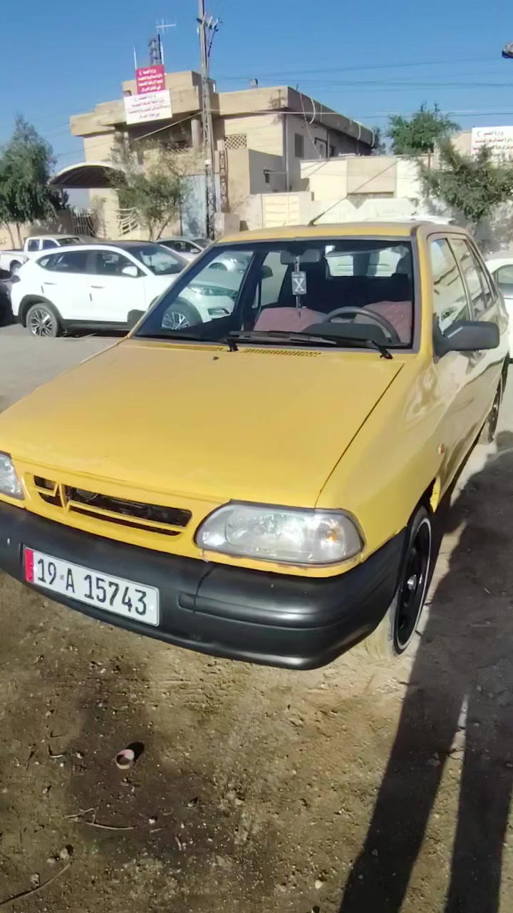 سايبة م11 سيارة فول وفلافل كلشي جديد بيها مصفرة من غرامات.... رقمي. *********** مكان السيارة كربلاء السعر 30 وبيها مجال
