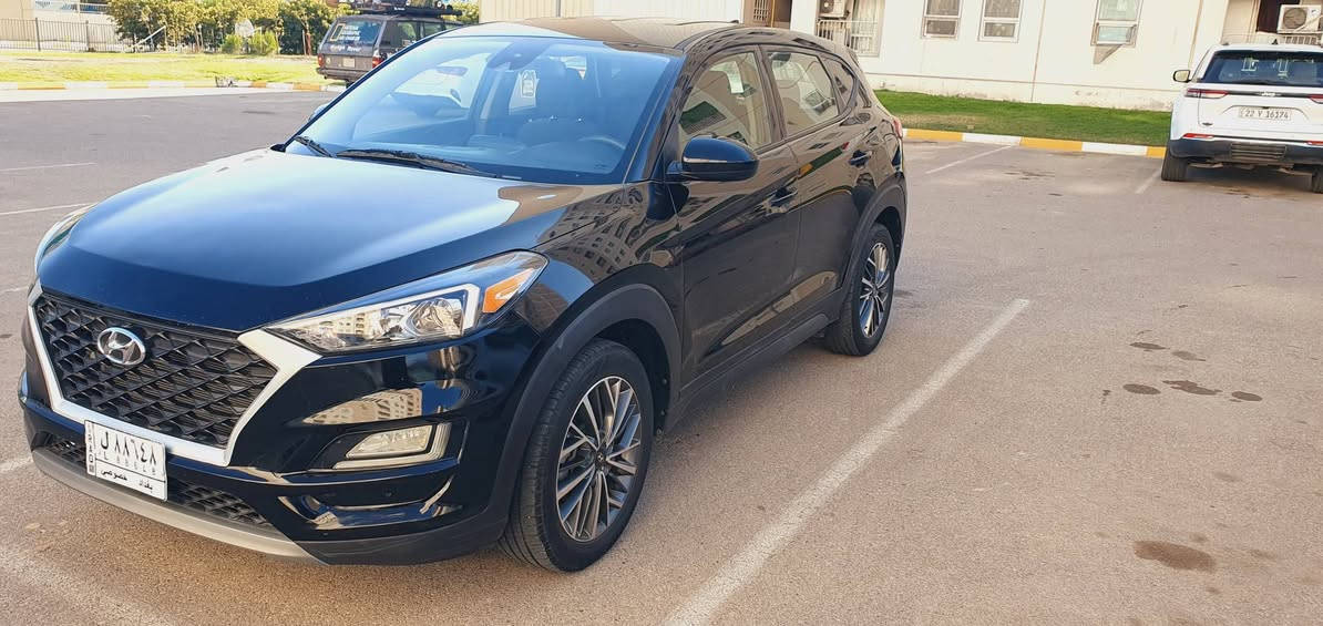 سلام عليكم توسان وارد امريكي موديل ٢٠١٩سياره جهازه ماناقصه شي سونار موجود ويه الصور بيها ٣قطع صبغ السياره كلش حلوه بالعافيه على الياخذه
مكان السياره بابل لاسكندريه السعر ١٤٥وبيها مجال 
لاتصل *********** غير متواجد على فيس اني مكلف بل نشر
