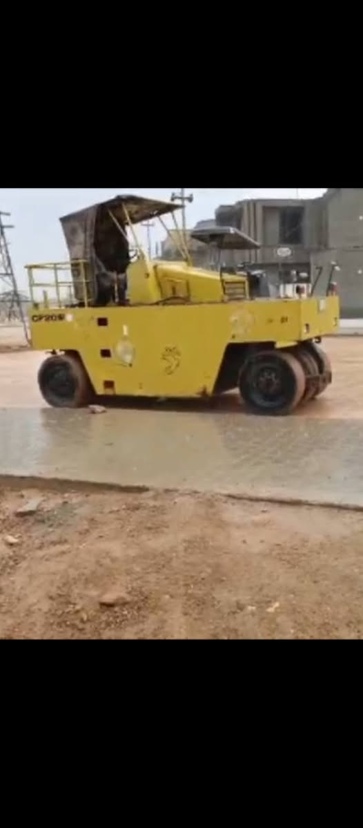 سلام عليكم حادله دينباك للبيع مكان نجف على طريق نجف كربلاء ‏‪***********‬‏
