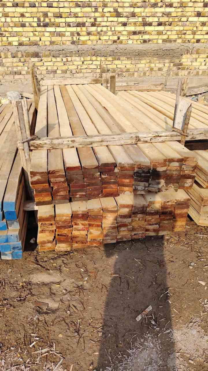 لوح وسیر للبیع ـ چدید ومستعمل ـ. سعر مناسب الچدید 
لوح 4 متر جديد. لوح 4 متر مستعمل. لوح مقاصير. الحله ***********
