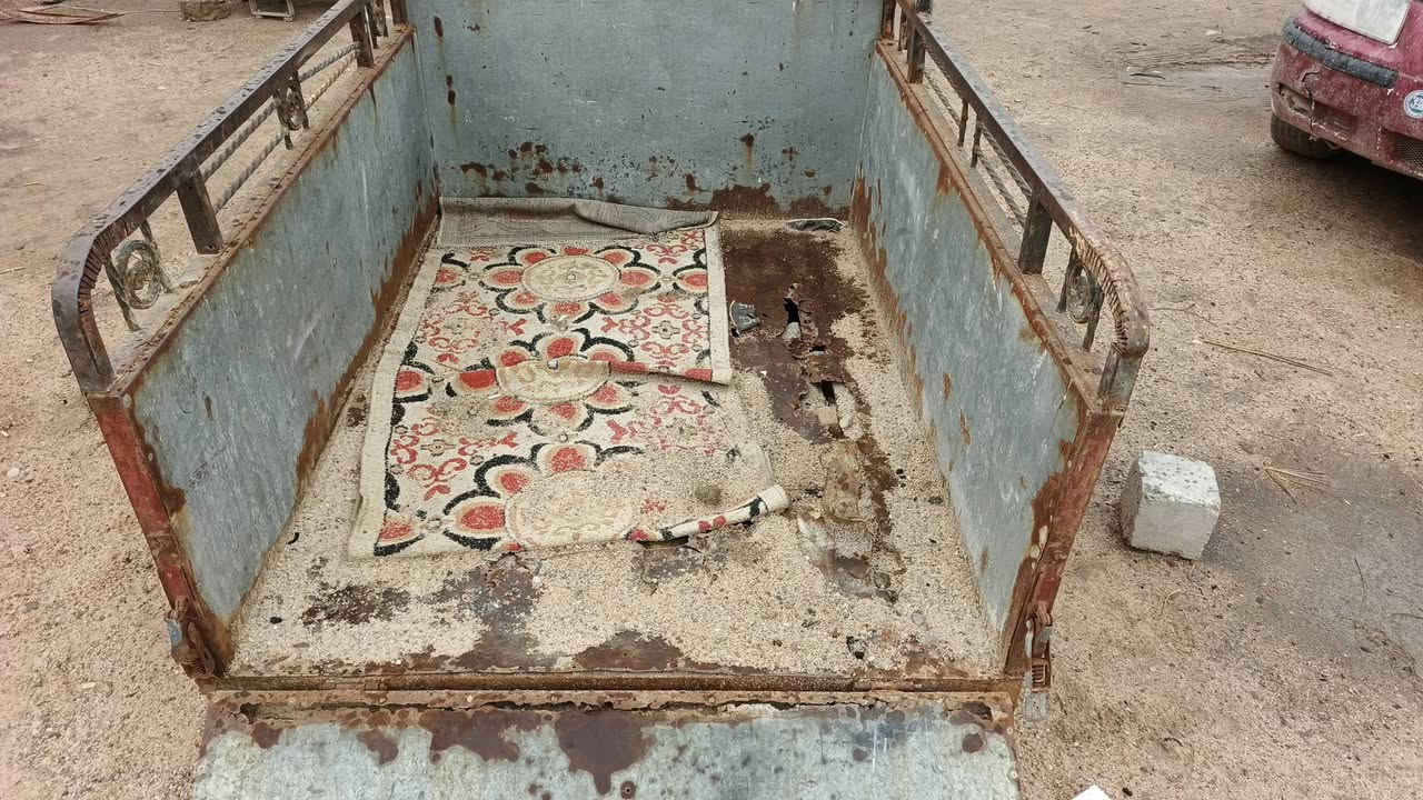 بدي ستوته صلطان الكاعيه تعبانه مكاني المدثره ***********سعره 125
