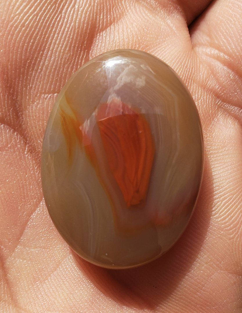 عقيق يماني عسلي زعفراني يماني انسي اصلي طبيعي لعشاق الأحجار اليمانية الطبيعيه الغير مجمر والغيرمعالج يسعدنا تلقي استفساراتكم على الخاص
#العقيق_اليماني_الاصلي_الطبيعي


**إذا كنت صاحب هذا الإعلان وتريد حذفه لأي سبب، رجاءا أرسل رسالة إلى الدعم الفني**