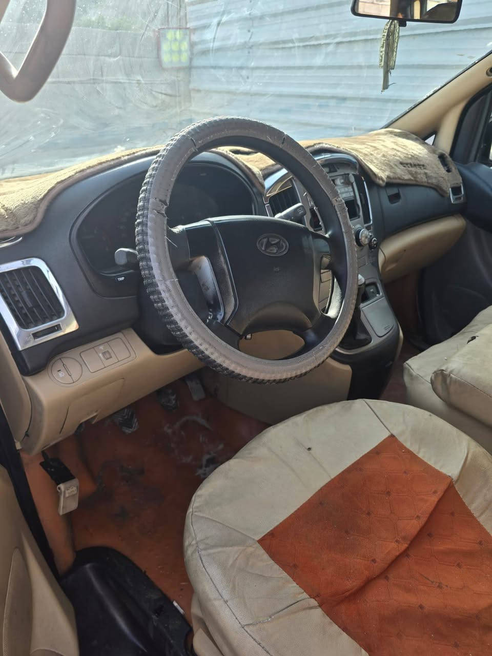 سلام عليكم ستاركس ٢٠٠٩ مفتوح كير عادي رقم ذيقار غير مكفوله  سياره جاهزه وحلوه مكينه حلوه  سعر ٩٥ بيها مجال بصره ابو الخصيب مهيجران ***********
