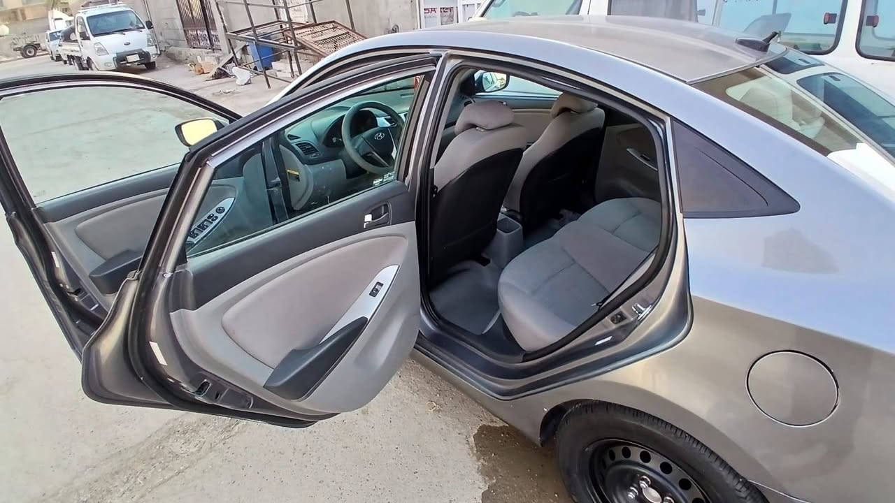 للبيع اكسنت موديل ١٦ محرك ١٦٠٠ وارد امريكي حادثها جنطه ومصبوغ بمريكى سياره جاهزه من كلشي اي استفسار اتصل عل رقم ب 95 وبيها مجال لطيبين  ***********سيظهر النص والصور الذي تقوم بنسخها هنا تلقائياً
