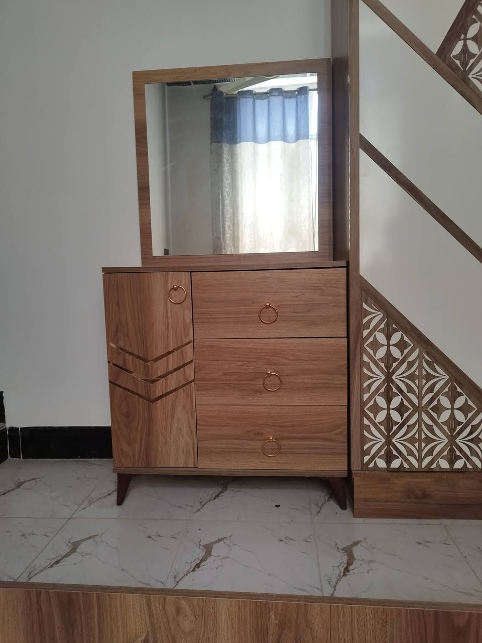 غرفة شبابية استعمال قليل السعر ٥٠٠ وبه مجال النجف شارع الصب عمود ٢٤٤ مزارع اليرموك


**إذا كنت صاحب هذا الإعلان وتريد حذفه لأي سبب، رجاءا أرسل رسالة إلى الدعم الفني**