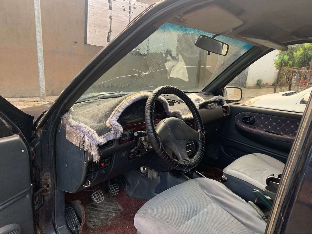 کیاسپۆرتاج مۆدیل١٩٩٣مەکینە٨ بەخ گیڕومەکینەو ئەکسلو دەبڵ ئەکسل بەشەرت کارەبای کامل گیانی بەشەرت دەحمی نیە سەیارەکە بی دەحمە السليمانية, العراق


**إذا كنت صاحب هذا الإعلان وتريد حذفه لأي سبب، رجاءا أرسل رسالة إلى الدعم الفني**