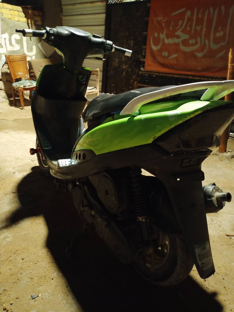 سلام عليكم ماكس عدله دراجه مكينه بلاد سلف شغال كلشي شغال نضيفه دراجه سعره 600 بيه مجال قليل مكان البصره الجنينه 
***********
