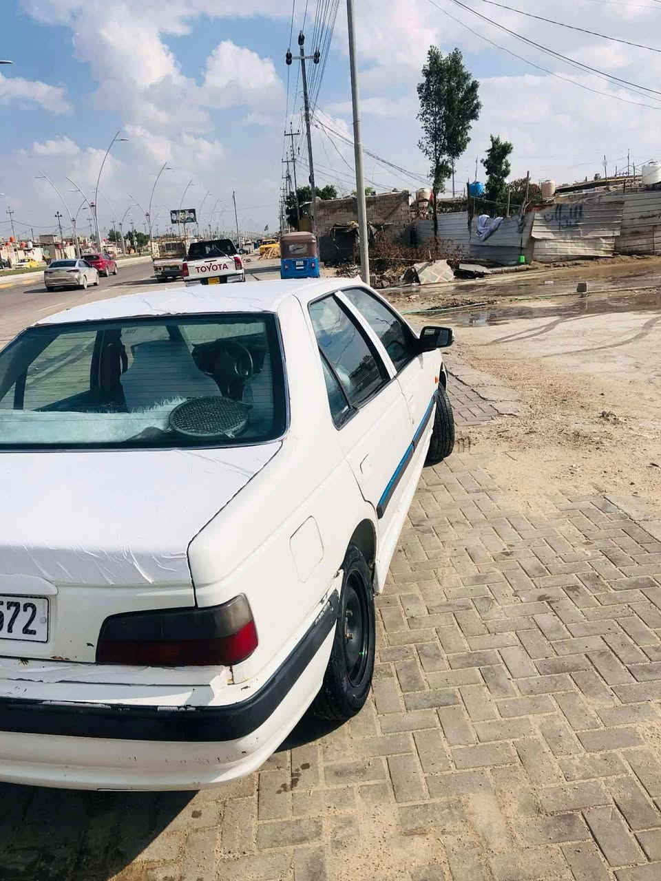 السلام عليكم بيجو بارس مديل ٢٠١٢ مكفولة من الضربه ملكوطه هلاته مكينه كير حداده  جاهزه سنويه ٢٠٣٠ وبسمي سياره تحويل
كهربائي شغاله تخم تخم تاير جديد سعره ٣٢ وبيه
مجال مكانه البصرة الزبير ***********
