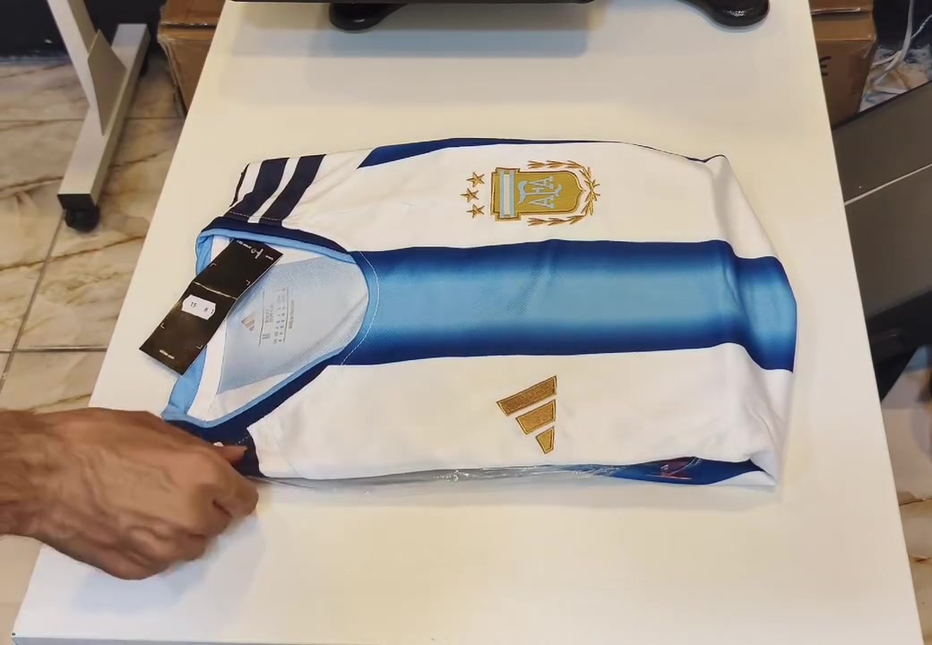 شمنتضر؟🔥😕
(دريس تشيرت وشورت) خامه مفلتر وبي ليكره خامه تخبل شرط الفحص قياساتm لل XXL بدون رقم  لدينا (البرازيل العراق البرتغال المانيا انكلترا كرواتيا اليابان فرنسا السنغال ) 

السعر 15 الف والتوصيل مجاني 😉🔥🔥

*********** وات

