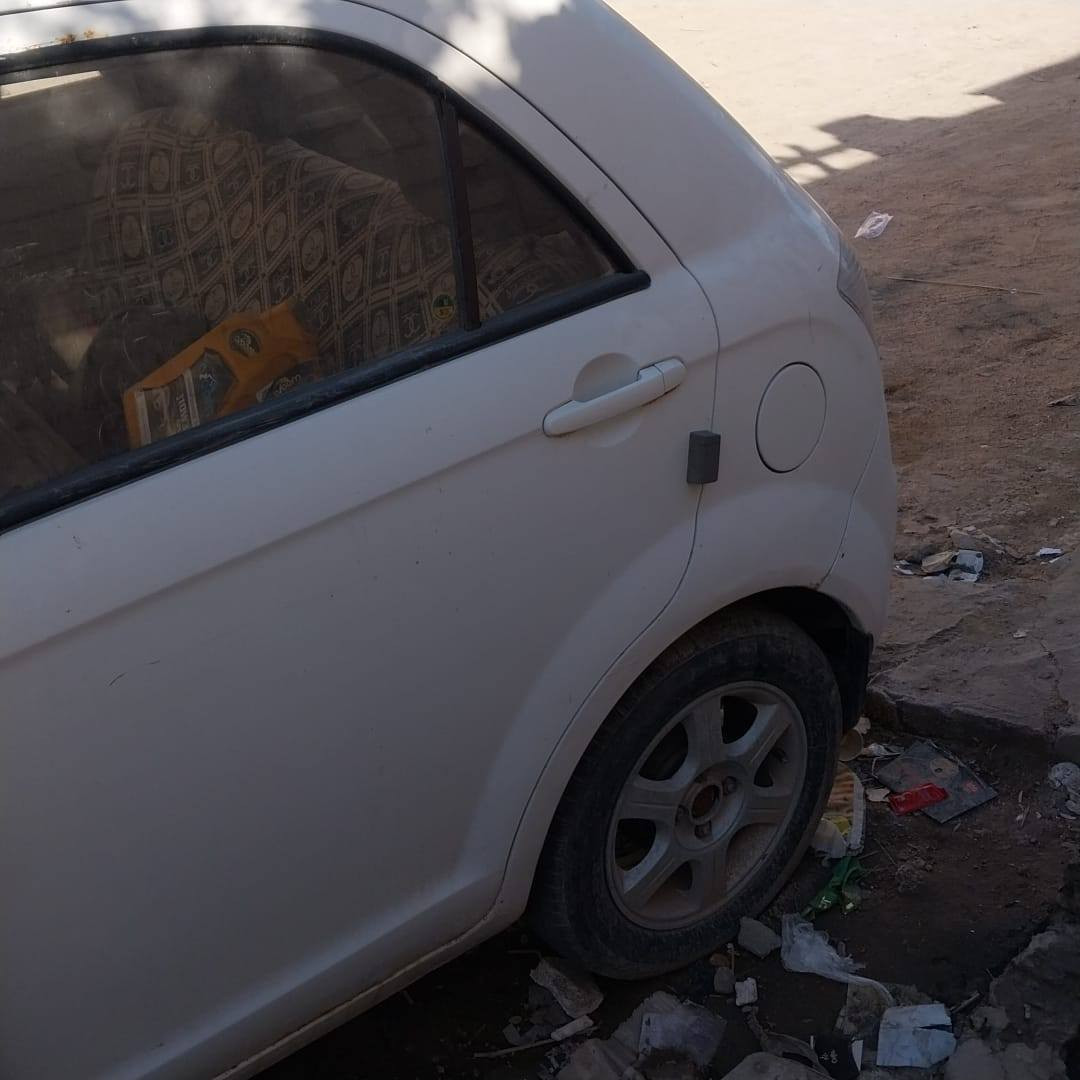 السلام عليكم ورحمة سياره فاو صيني 2013 V 2 للبيع كوم حديد مكينه شغاله و كلشي شغال ونضيف صار بيها طبك بالضفيره عقل الكير ضرب ابيع كوم حديد عندي وكاله بيها مكان ناصريه مركز سعر ١٦ للاتصال ***********
