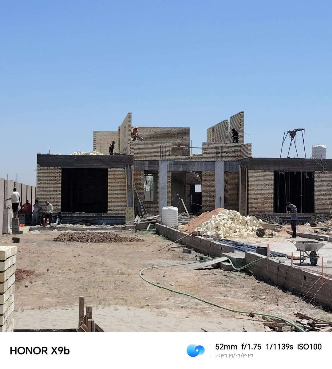 ‏✨ – كادر بصمة إعمار ✨
‏📍 كادر 
‏
‏نقدّم لكم جميع أعمال البناء والتشطيب باحترافية عالية 👷‍♂️🔧
‏
‏⚡ تأسيس كهرباء كامل
‏🔨 تشليع الكاشي + تطبيك الكاشي والسيراميك
‏🏠 إعادة ماستك الأسطح ومعالجة التسريب
‏🪜 تفليش، تقشير الجدران وأعمال الصيانة
‏🚿 تقفيل وتجهيز الحمّامات
‏🚚 تنظيف البيوت
🖇‏ديكور وجبسن بورد صبغ 
🧱👷‍♂️بناء درجا اولئ
🔨 لبخ اسمنت +لبخ جص وابياض

‏✅ دقة بالعمل
‏✅ سرعة بالتنفيذ
‏✅ أسعار مناسبة
‏✅ التزام بالمواعيد
‏✅اشراف العمل

‏📞 للتواصل اتصال أو واتساب:
‏📱 . ***********
‏#الطائي_للآعمار_ولديكور
‏🌟 كادر بصمة إعمار… شغلك أمانة بيد أهل الخبرة 🌟
