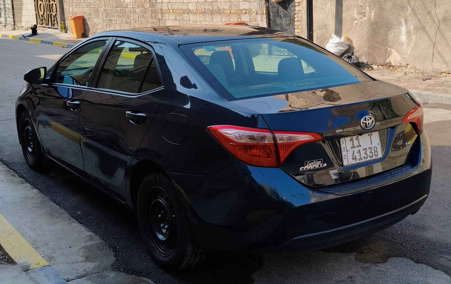 السلام عليكم كورلا 2018 LE وارد كندي مكينة 1800 ماشية 73 الف مواصفات رادار توقف ذاتي تحديد مسار كروز سرعة شاشة كامرة تحكم ستيرن تخم تاير جديد وتخم ويل جديد حادثها فقط بنيد بدون دواخل وبل عراق قطعتين صبغ والباقي مكفول من كلشي وسونار بل منشور مكاني بغداد الكرخ السعر 123 بيها مجال بسيط حگ الجية ***********
