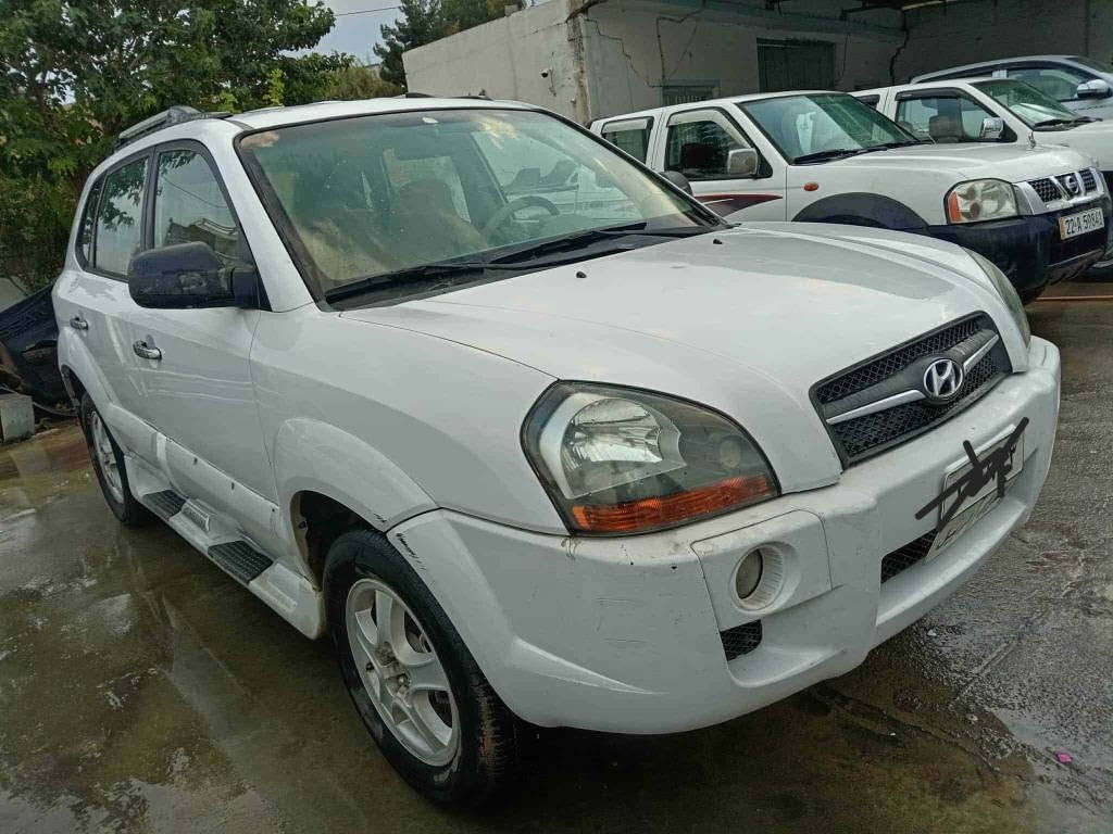 تۆکسۆن 2009 خەلیجی  ماڵی دۆستە گێرومەکینەی بەشەرت ، 
شوێن تەق تەق كويسينجاك, أربيل


**إذا كنت صاحب هذا الإعلان وتريد حذفه لأي سبب، رجاءا أرسل رسالة إلى الدعم الفني**