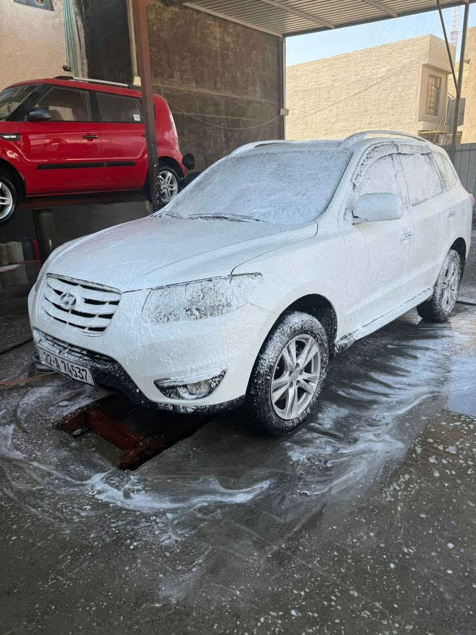 سلام من رخصة الأدمن  .
.السلام عليكم سنتافيا 2010 فول مواصفات ٦ سلندر  محرك 3.500 تخم تاير جديد صدر امامي خلفي جديد   سياره بيها رواجز سويتهن يم  ( علي الدراجي بالطالبيه ) شرط اصلي وشغل قووي ب اسمي السيارة  السياره مابيها اي نقص. السعر150$ وبيها مجال 
للأستفسار اتصل على الرقم  :   ***********0
