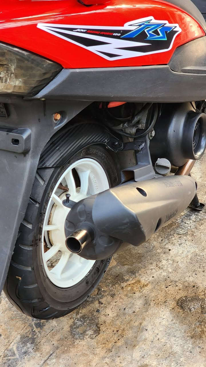 سلام عليكم دراجه ماكس عدله للبيع 
كدام عينك لدراجه نضيفه جداا 
مكينه 49 سلف 55 
بيها تزويد هواي 
كل شغال بيها ما عوزها برغي 🔩 
اشاير لايت سكنات كلها شغاله 
بيها شلعه تخبل كلجات قويه لا تبخير ولا تنضح ولا دخان ابد 
سعرها 550  وبيها مجال ويدلل ليجيها 🩷 مكاني بابل مدينه القاسم الجربوعيه رقمي بي وتساب ***********
