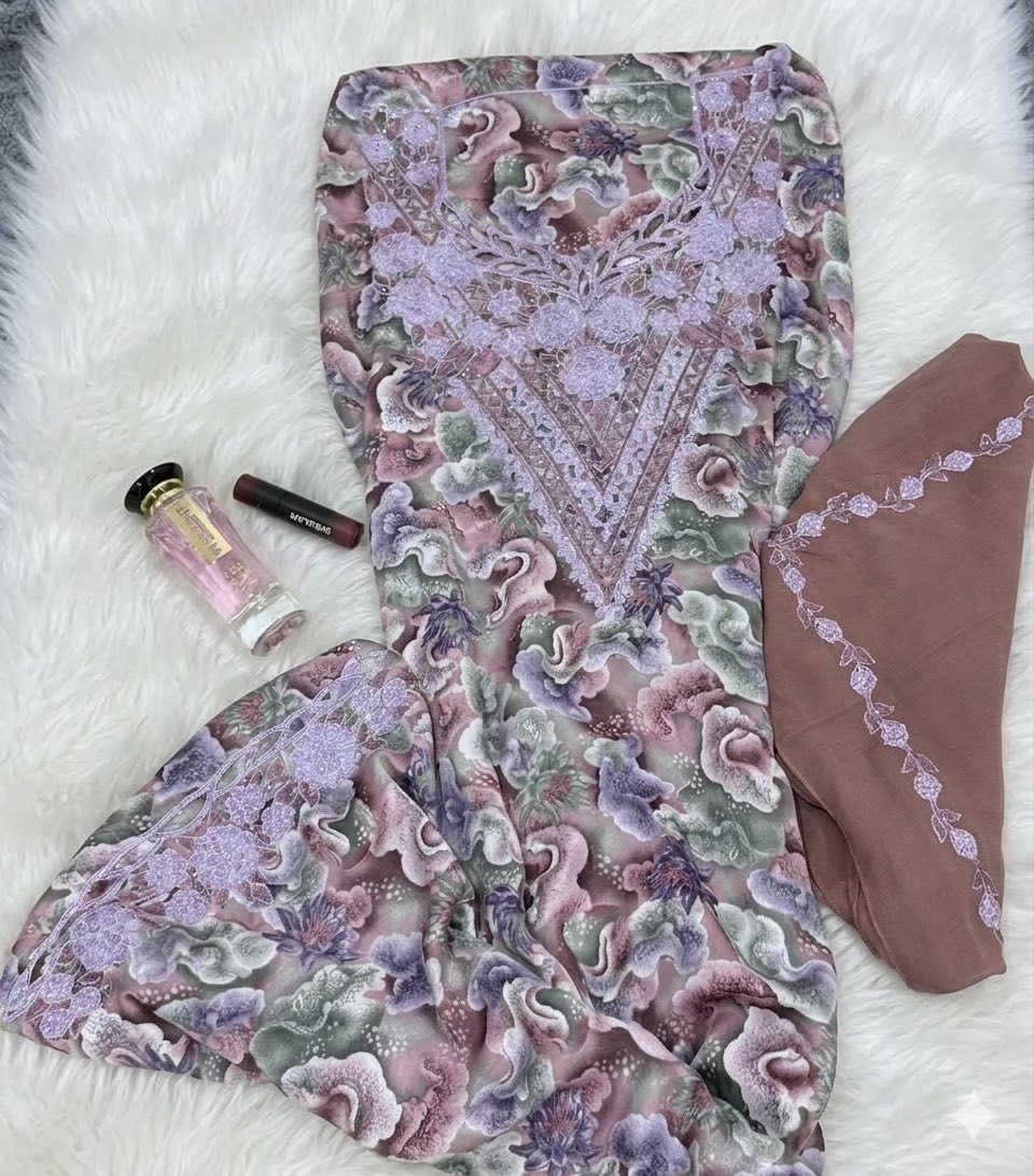 مخاور امارتيه 
عليهم عرض العيد 
يتوفر توصيل جميع محافظات العراق
للتواصل دايركت او واتس اب(***********)
