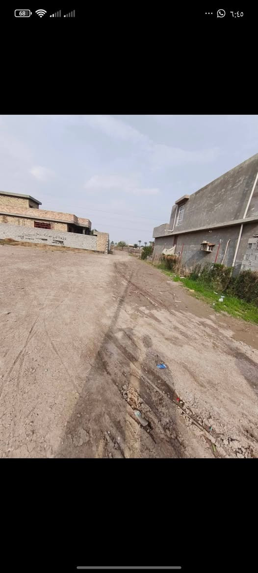 سلام عليكم(للبيع) قطعهه 200متر
داخل زملت حمدي يم مصوصف لباججي ستفسار ***********
