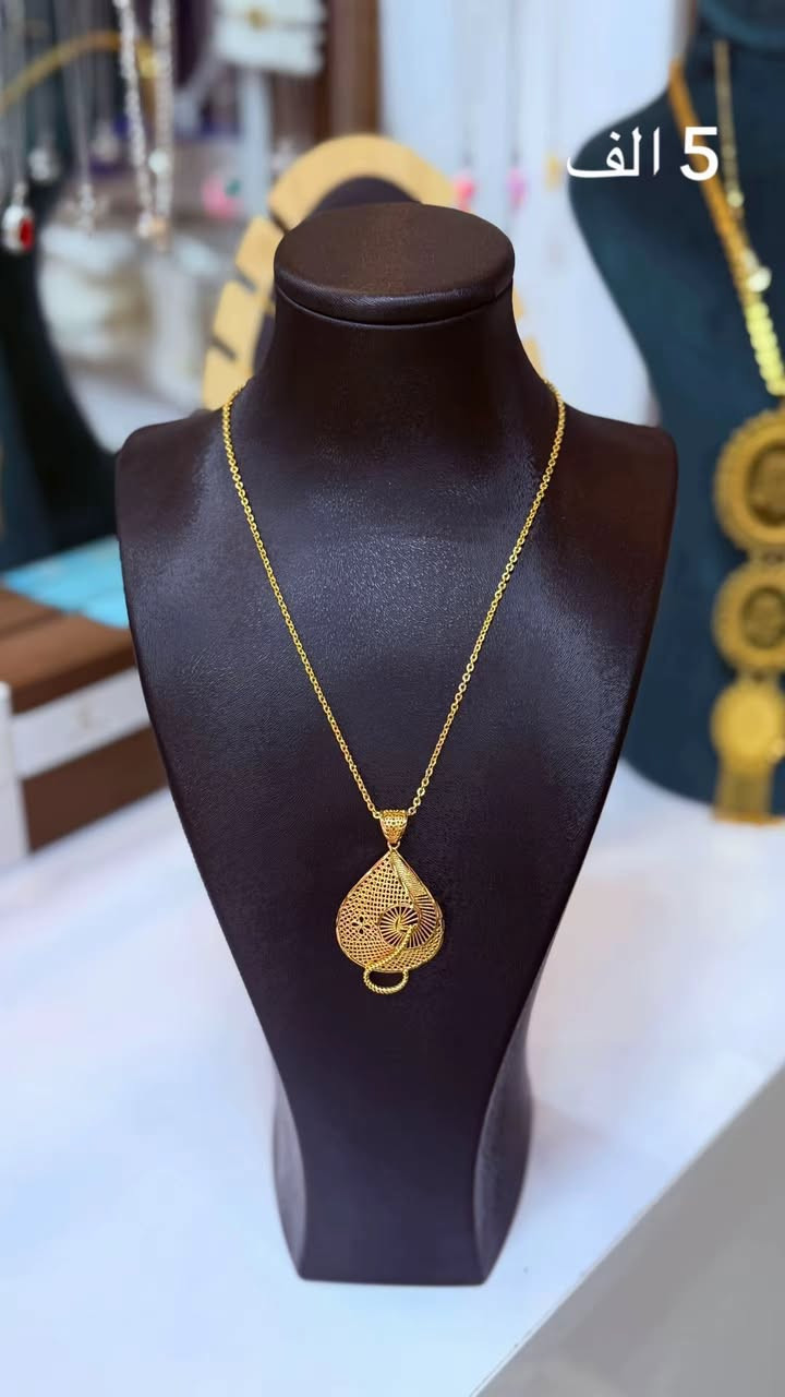 ✨ منتظر للذهب البرازيلي ✨
أجمل موديلات الإكسسوارات البرازيلية 
لمعة مميزة ✨ جودة عالية ✨ وأناقة تناسب كل الأذواق 

اختاري القطعة اللي تكمّل أناقتچ 💎 
 
📍 متوفر في محل منتظر للذهب البرازيلي 

العنوان:الاسكندرية_سوق الاسكندرية مدخل شارع الخضر

#منتظر_للذهب_البرازيلي 
#ذهب_برازيلي 
#اكسسوارات 
#مجوهرات 
#قلادات


**إذا كنت صاحب هذا الإعلان وتريد حذفه لأي سبب، رجاءا أرسل رسالة إلى الدعم الفني**