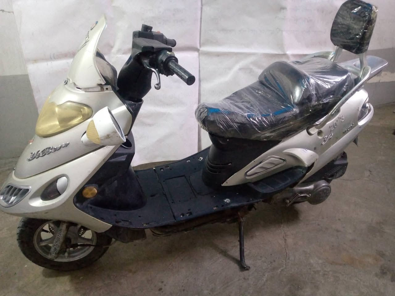 ماطور مرزي اتوماتيك شغال للبيع
سعر 200 الف  للتواصل خاص او *********** واتساب
