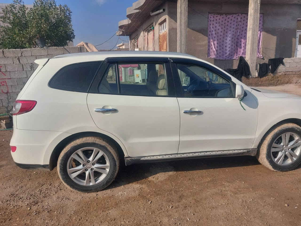 سنتافيا موديل ١١خليجي سته سلندر محرك بي تبخير بدون صرف صبغ عام بيه ضربه صفحه السايق بسمي سعر ٩٥ *********** مكان بغداد السياحي
