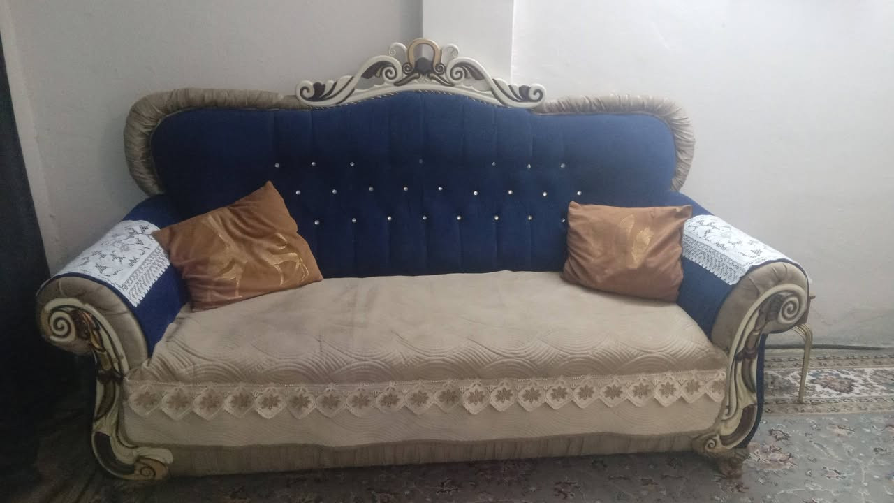 للبيع كلمن وسعره فدوه لحد يكسر بل سعر اخيتكم ومحتاجه على مود بنتي وأريد ابيعهن


**إذا كنت صاحب هذا الإعلان وتريد حذفه لأي سبب، رجاءا أرسل رسالة إلى الدعم الفني**