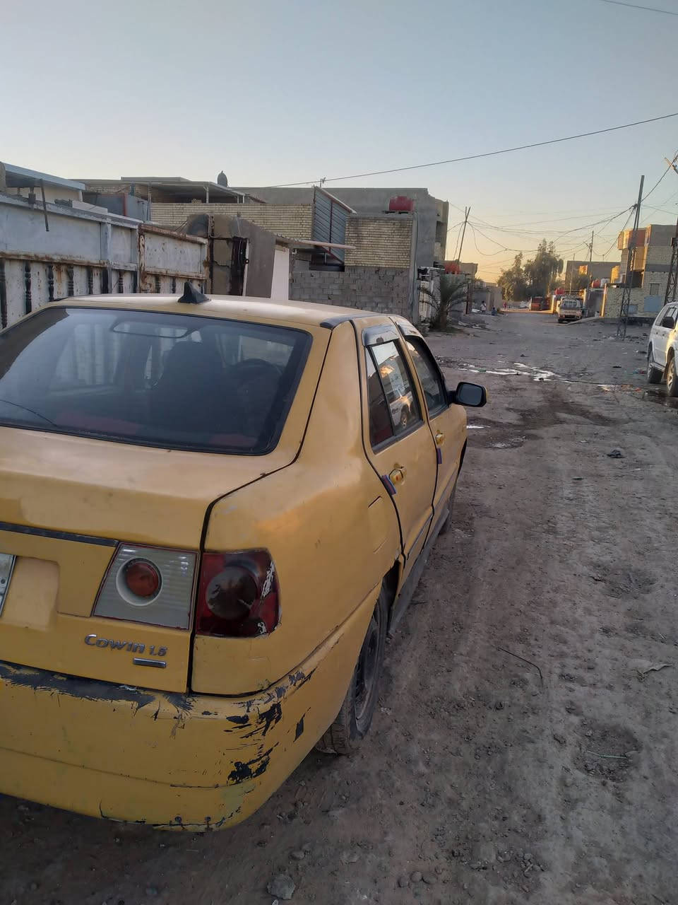 سيارة شيري تاكسي صفرة ٢٠٠٩ بغداد تخم تاير جديد محرك وكير اوتوماتيك ياباني كورلا السعر ١٨ وبيها مجال المكان بغداد ابوغريب الرقم ***********
