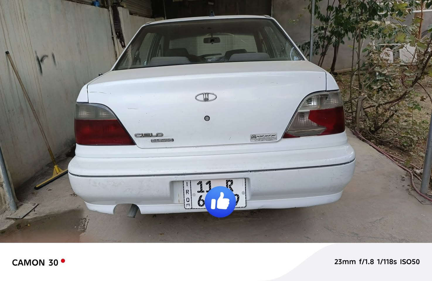 السىلام عليكم سلو للبيع  السيارة بلاديه  مكان السيارة بغداد المدائن  السعر 32وبيها مجاال ***********
