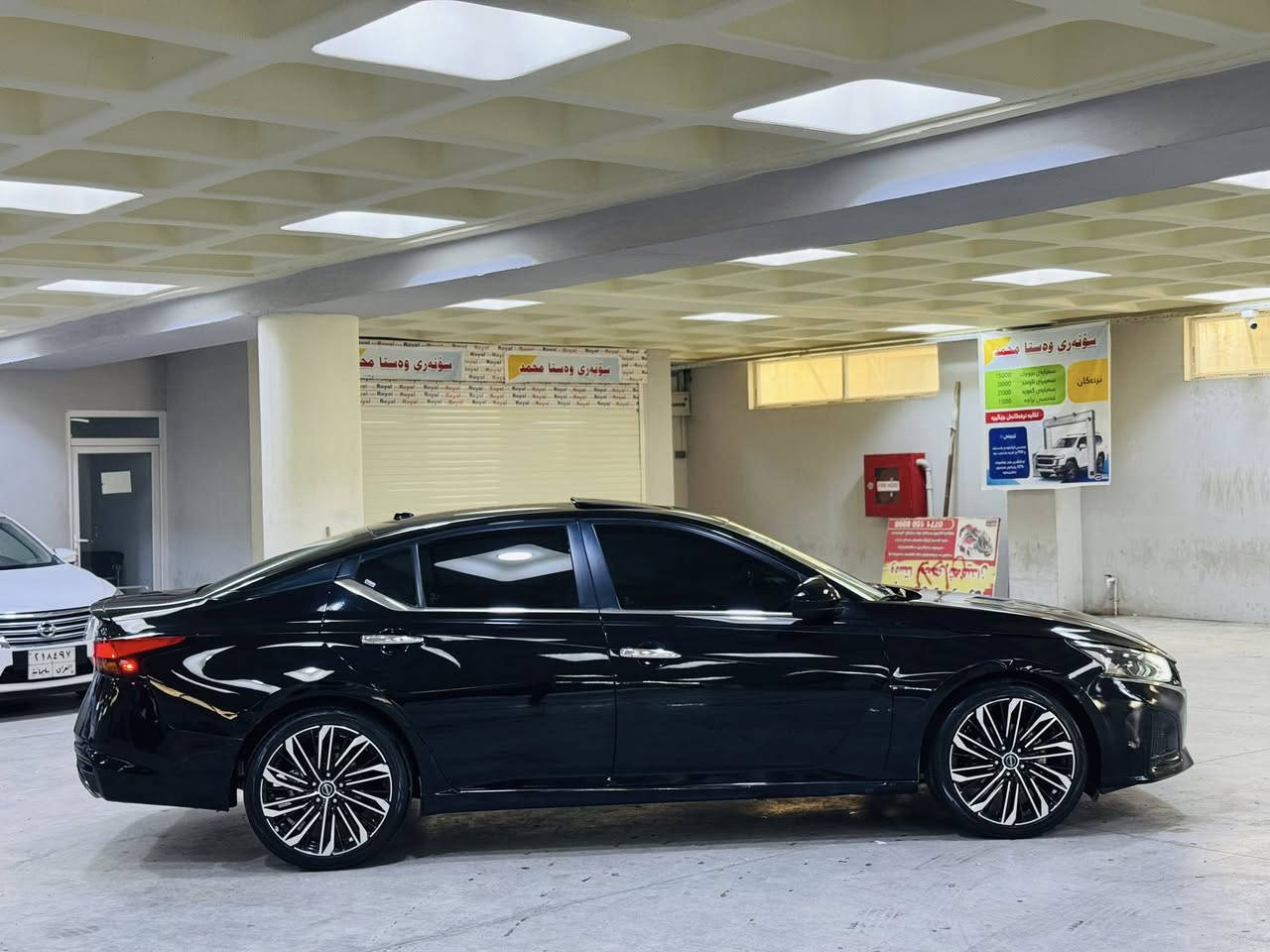 السلام وعليكم
Nissan Altima 2023 SV Pluss
فول مواصفات 
دواخل بيجي
حادثها فقط بنيد بدون دواخل بدون ايرباك
ماشيه ٣٠ الف فقط
رقم اربيل تحويل ثاني يوم بأسمي

السعر ١٧٥ وبيها مجال بسيط حك الجيه

عنوان قضاء كلار

***********
