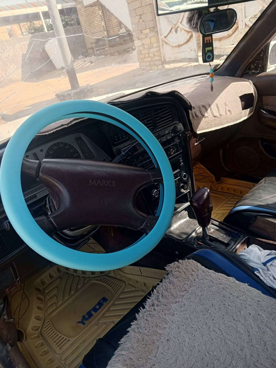 سلام عليكم
كروسيده)مارك كربلائي 
محرك وكير ونجي 
مكفوله من الكصه والعيب الشرعي ونقل جثه 
تبريد شغال عوزه بس قايش
سنويه ل 2030
السياره حلوه ونضيفه السعر 45 
مكاني ناصريه مركز 
الاستفسار ***********
