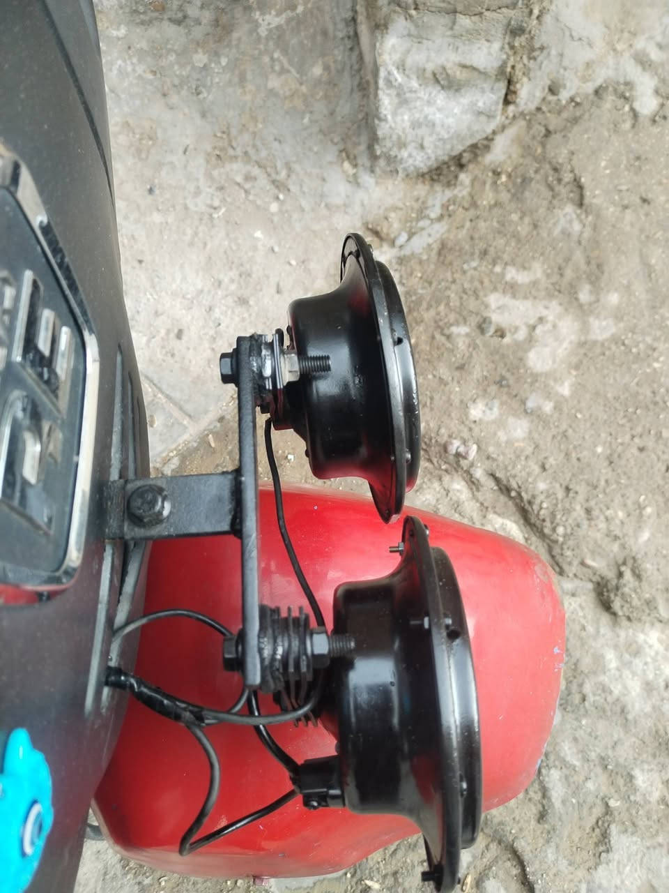 بوش لبيع سعرهه 200 بكاني مدينه الصدر رقمي ***********
