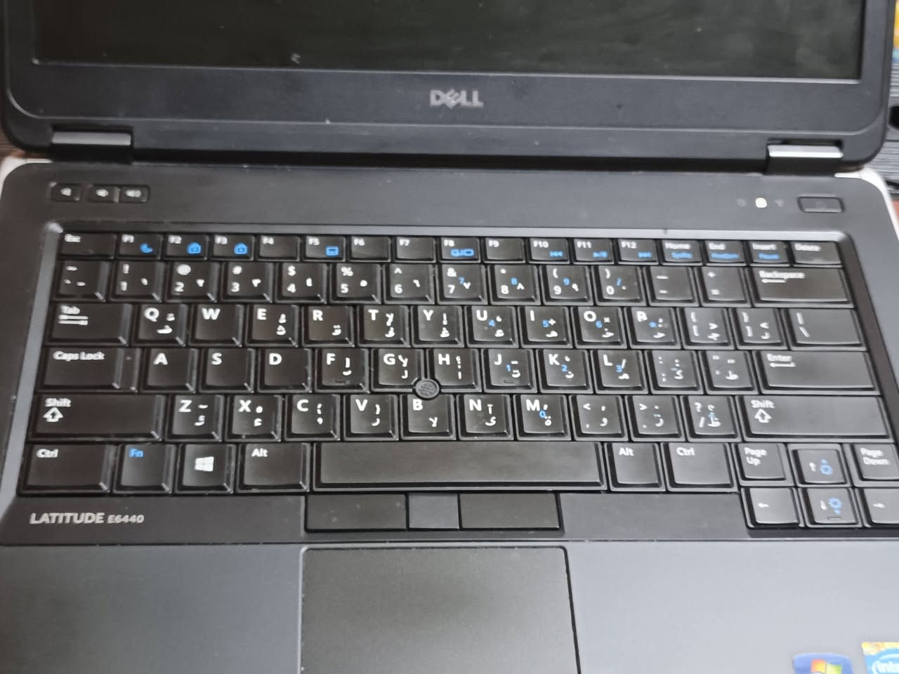 السلام عليكم لابتوب DELLللبيع المواصفات جوه موجوده بل صور السعر 180الف  وبيه مجال مكاني الناصريه الشراي يجي خاص اي يراسل واتساب ***********
