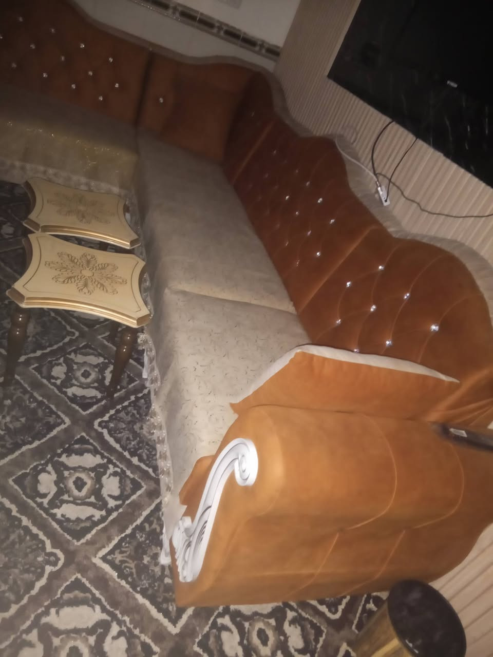 تخم للبيع جديد العنوان صلاح الدين الضلوعيه الحردانية *********** السعر 400
