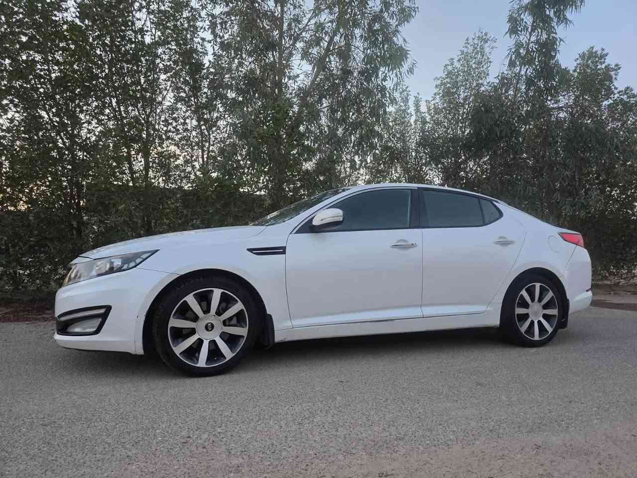 مرحبا
كيا ابتيما 2013 خليجي
بيها باب صبغ الباقي كفاله عامه
مكينه 2400
بصمه
شفتات ستيرن
حساسات
لد خلفي
قطعتين تبريد السعر 125
رقم بصره دولي
***********
هذا رقم راعيها
