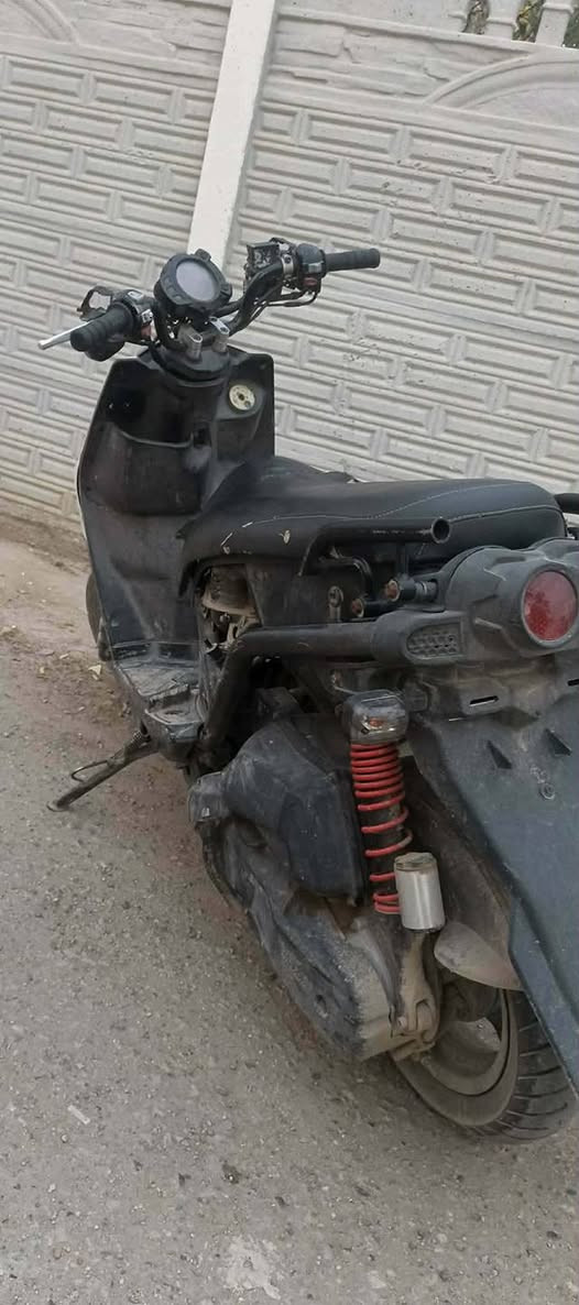 السلام عليكم سنكس جبلي اكفلك المكينه من تبخير نضوح نوزل مو كابريتر رنبه فقط الكفرات واحد متكسر واحد مفطر الدراجه رنبه ابمعنه الكلمه ناشفه فقط يرادلها كفرات شلعه ومعدل سم كله عل بلاد ***********
***********
