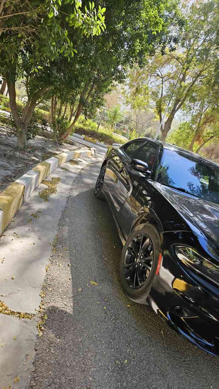 اللهم صلي على محمد وآل محمد
دوج جارجر موديل ٢٣ محرك ٣٦٠٠ فورويل،،حادثه جاملغ وبنيد 
ماشيه ٣٥ الف مكاني بابل حله مركز اي استفسار
*********** وتساب
