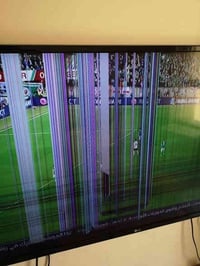 لدينا تبديل شاشات حجم. 43 و 32 شاشات مكسوره فقط  للاستفسار هاتف  07817...