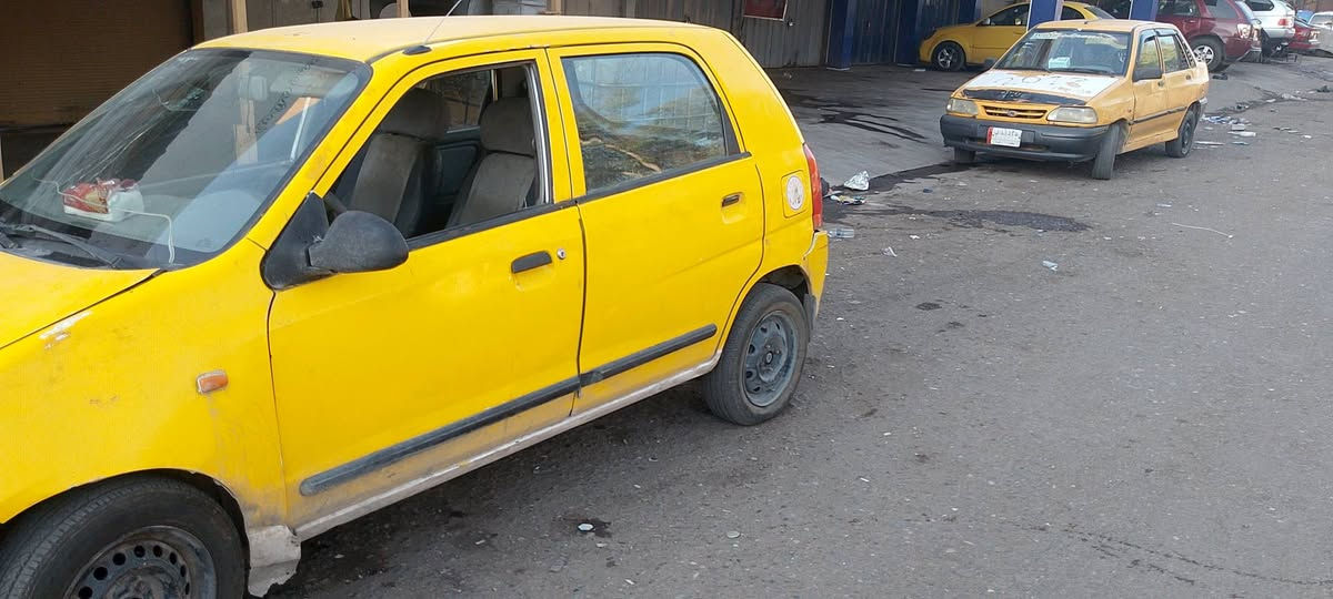 بيع مستعجل 

سيارة ساسوكي مكينة محور فاو محرك وكبر جديد 
اني ابيع بحم شرط التحويل سعرها مغري سعر ماطور
10ورقات قفل ***********
