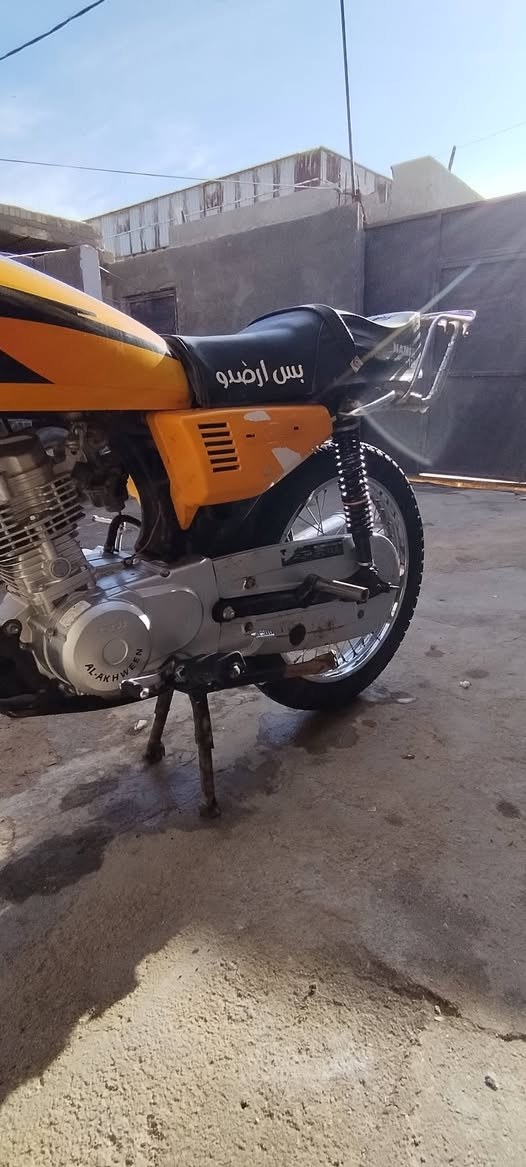 سلام عليكم خوان دراجه ادوات للبيع نضافه فول ومكفول محرك رابيدو جديد 2023 الدراجه صوره والله وحلوه تفوتك. يل شراي وبيع مستعجل عمي كفاله عامه العنوان البصرة الهارثه قرب مفرق معمل الورق عمود 272 ماتعبك عشارع السعر 450 وبيه مجال للطيبين وورب الكعبه. رقم 📱 الهاتف *********** الزبير, البصرة
