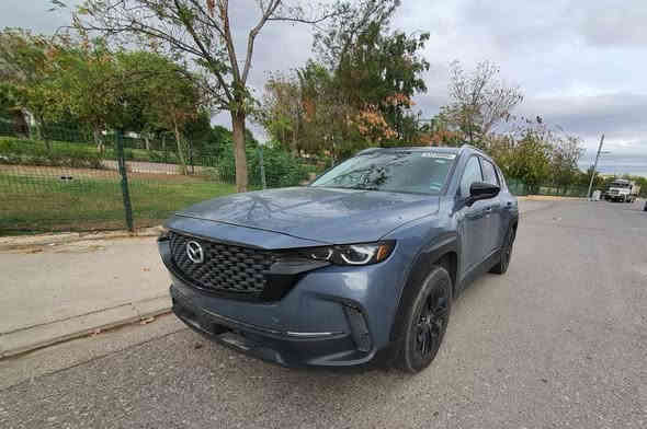 Mazda CX50 preferred plus 2023
فول مواسەفات
مەکینە ٢.٥  بێ تۆربۆ مەرغوب( بدون توربو)
پانۆراما
کشن کاربایی و هیتەر
برێک بەسمە ..
ئوتو هولد
ڕادار پێشو پشت
سندوق شفت 
چەندین مواسەفاتی تر 
(تەنها نزیکی ٢٦ هەزار مایل ڕۆیشتوە  ( ماشية ٢٦ الف مایل 

سەیارەکە ٦ پارچەو نیو بۆیاغە (من بە حیزام دەفرۆشم) پێش و پشت کەپسە
ئیرباک بەس شانەکانی تەقیوە 

سیارە حیزام ( بجم امامی و خلفی کبس)

رقم کاتی ( ٢ مانگی لەگەڵ بۆ رەقەم)
تترقم شمالی ( اربیل و سلیمانیە و دهوک)

 سعر ١٦٩$    ورقە 

مکان سیارە اربیل

رقم تلفون:   ***********
                            *********** أربيل
