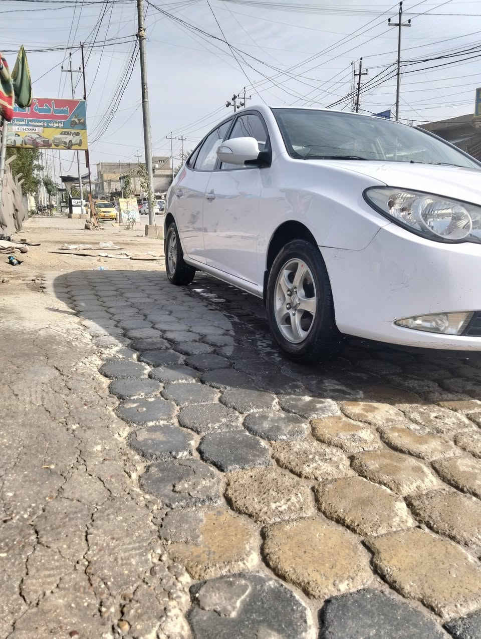 سلام عليكم
تمت إعادة النشر بسبب العودة الكاذبه 

للبيع فقط 

النترا موديل 2011 خليجي شركه العامه السيارات 
رقم بابل تحويل شرط

السيارة مكفوله صبغ تبديل بارد شرط 

مواصفات نص فول 

مكينه ماامفتوحه بلاد وضع شركه 

محرك 1600

كير تبريد مكفول 

السيارة ع يد واحدة من 2011 لحد الان 

مكاني كربلاء طوريج 

***********
