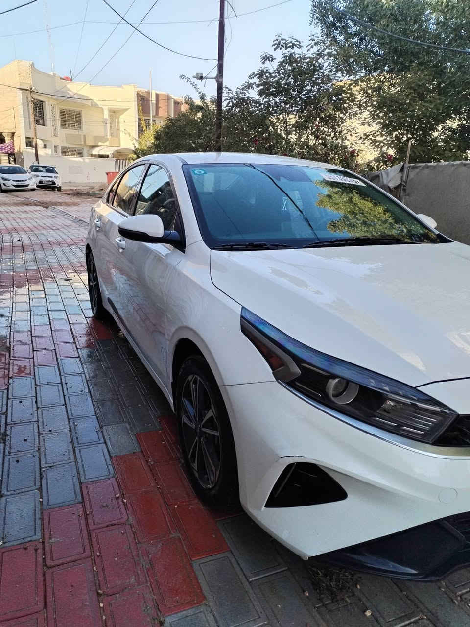 فورتي ٢٤ باسمي رقم بابل حادث فقط بارد بالبنيد واضح مثل الصوره بدون صبغ وبدون ايرباك بدون فتح ليبل واحد  موصفات نص فول ماشيه 15  مكان طويريج استفسار اتصل ***********
***********
