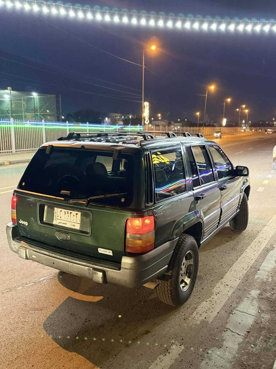 سلام عليكم jeep. مديل 1997 بلاديه من دعاميه للدعاميه  برغي مابيه نقص حداديه جاهزا
تبريد  ثلج 
كهربايات كله  شغاله 
بسمي تحويل ثاني يوم 53 وبيها مجال 
***********
