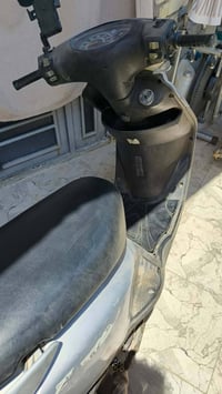 دراجه بريز كامله كلها شغاله السعر 350 بيها، مجال بسيط 07826661984 الات...
