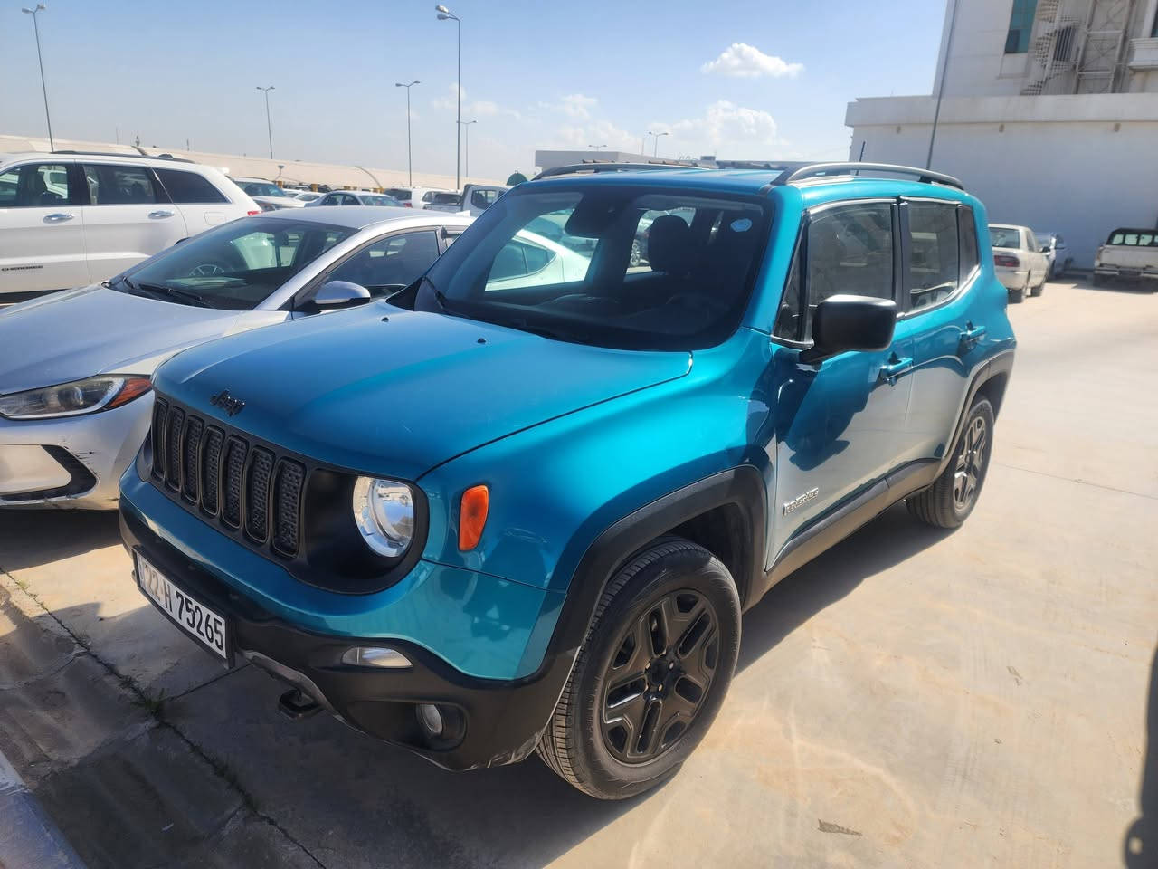 جيب ؤينكيد موديل ٢٠٢٠ ضرره بس البابين السايق 
سعره ١٣٥ وبيه مجال رقم اربيل


**إذا كنت صاحب هذا الإعلان وتريد حذفه لأي سبب، رجاءا أرسل رسالة إلى الدعم الفني**