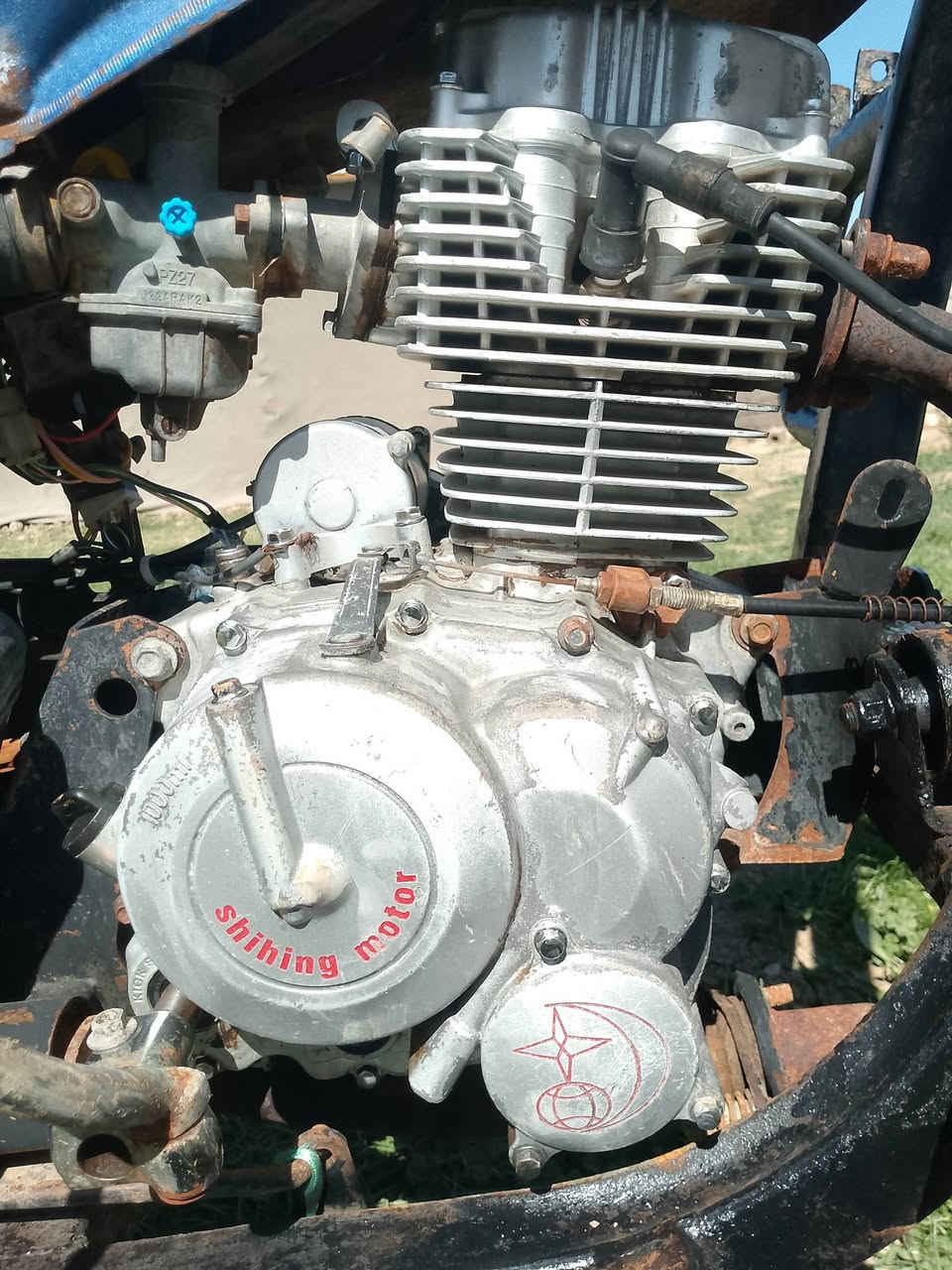 سلام عليكم ستوته للبيع مستعجل عليه تخم تاير جديد محرك جديد  مابيه خياس رقم  كربلاء وسنويه بابل ابي غرق قرب السطره رقم***********1
