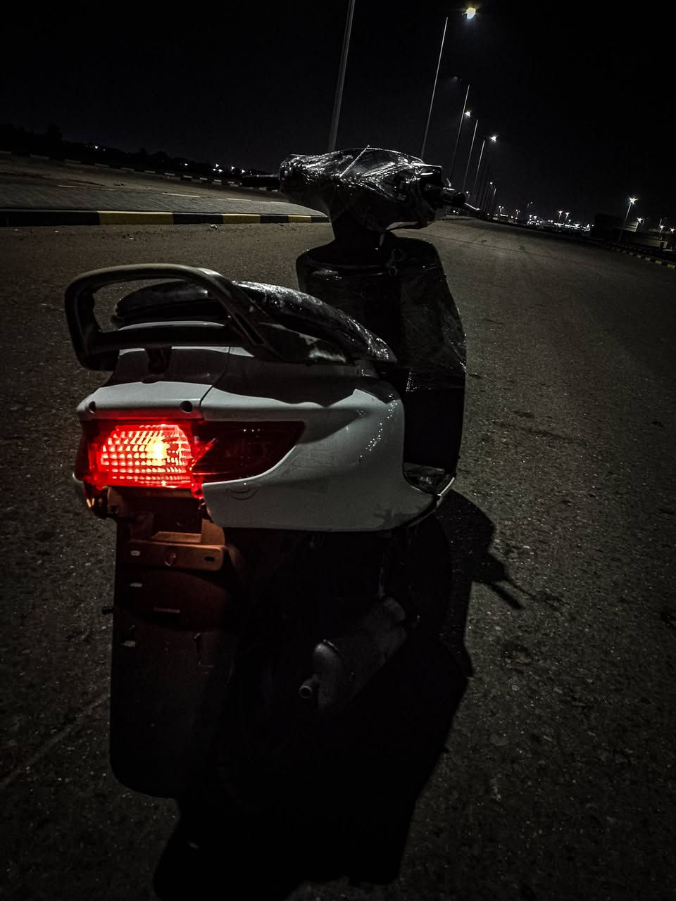 فراشة نثية مابيها اي نقص مكاني بصرة ابو صخير سكن المطار سعرها 450 وبيها مجال حك الجيه مجفته مرة وحده تجفيت بلادي شرط مكينه ناعمه شغاله سلف اشاير لايتات كلشي شغال شرط الفحص ***********
