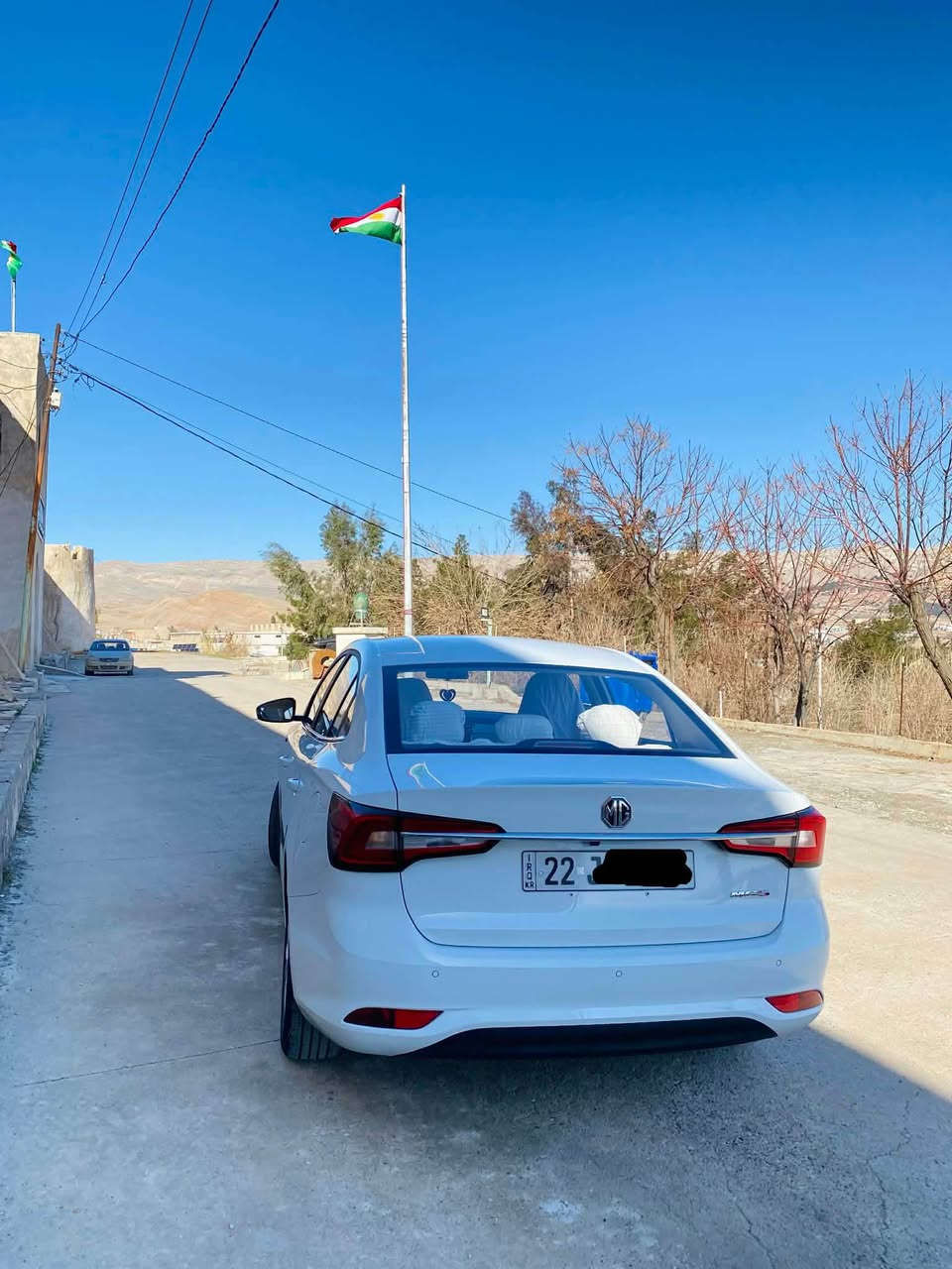 ئێم جی 5 مۆدێل 2024

سەیارەکە سفڕە تەنها 2600 ڕۆشتووە 

زەمانی شەریکەی ماوە کۆمفۆرتە 

بەسمەیە شاشە و کامێرا ناو زەرد

بێ بۆیاغە بێ ساردە تەنها قۆپەکی هەیە

ڕەقەم و سەنەوی نوێیە بەناوی خۆمە

٢ بەسمەی لەگەڵە 
***********
*********** أربيل, العراق
