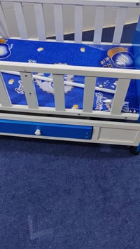 رافعة ١٠٠ • كاروك ٢٥ • أثاث أطفال